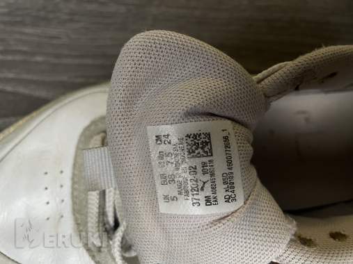 Демисезонные кроссовки Puma 2