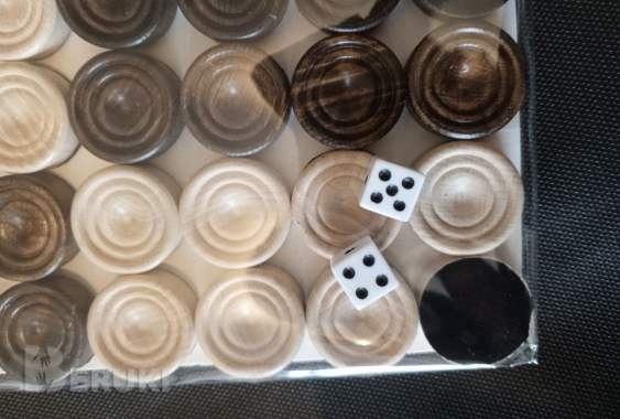 Подарочный набор нарды и шахматы ручной работы 7