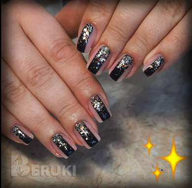 Наращивание, коррекция, маникюр, педикюр, окраска и коррекция бровей 6