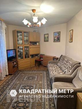 Продается 4-комнатная квартира 0