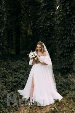 Свадебное платье 0