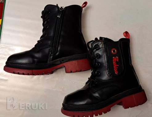 Ботинки демисезон, р. 29, б. У в хорошем состоянии, черные 0