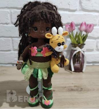 Мягкая игрушка кукла