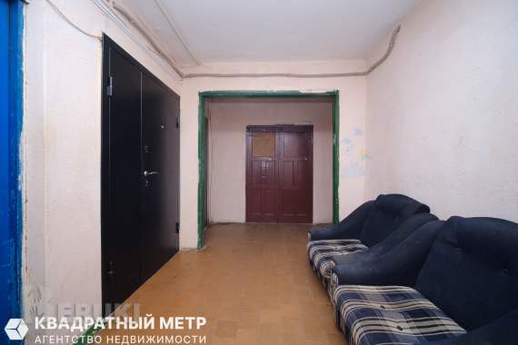 Продаётся доля - 2 комнаты в 3-х комнатной квартире. 23