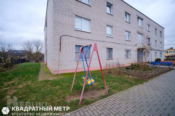 Продаётся доля - 2 комнаты в 3-х комнатной квартире. 28