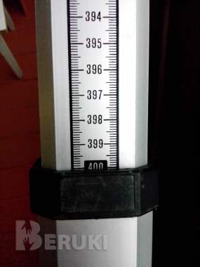 Телескопическая нивелирная рейка 7