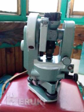Теодолит оптический 4