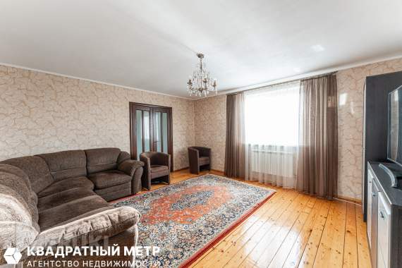 Продается дом с большим участком в 700 метрах от мкад 6