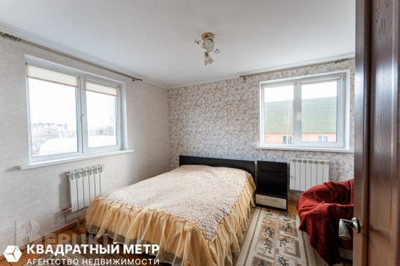 Продается дом с большим участком в 700 метрах от мкад 7