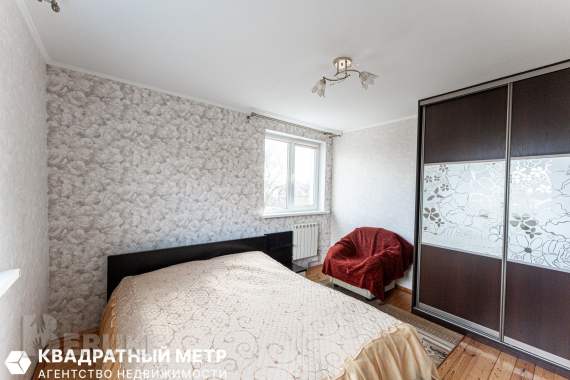 Продается дом с большим участком в 700 метрах от мкад 8