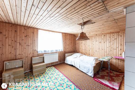 Продается дом с большим участком в 700 метрах от мкад 20