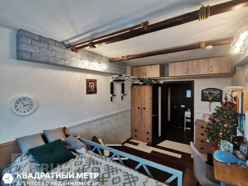 Продается просторная 3-комнатная квартира 6