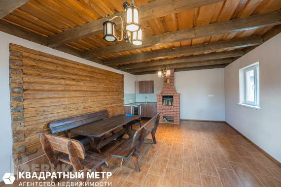 Продается дом с большим участком в 700 метрах от мкад 35