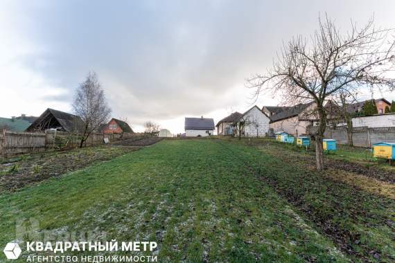 Продается дом с большим участком в 700 метрах от мкад 38