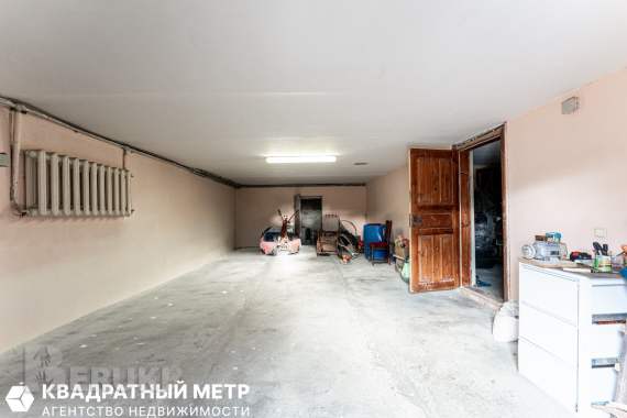 Продается дом с большим участком в 700 метрах от мкад 40