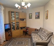 Продается 4-комнатная квартира