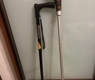 Трость одна высотой 82 см вторая 85